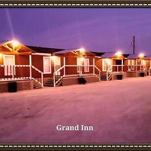 Grand Inn
